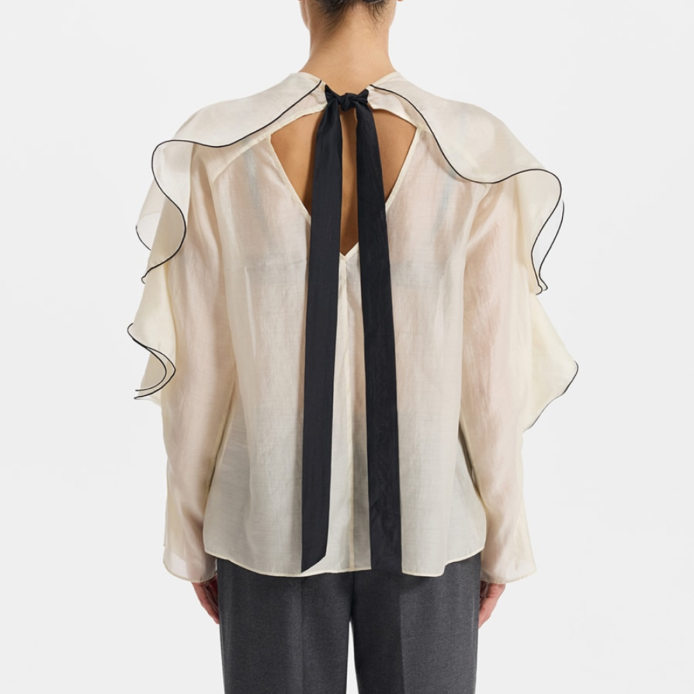 Блузка из тенселя с воланами