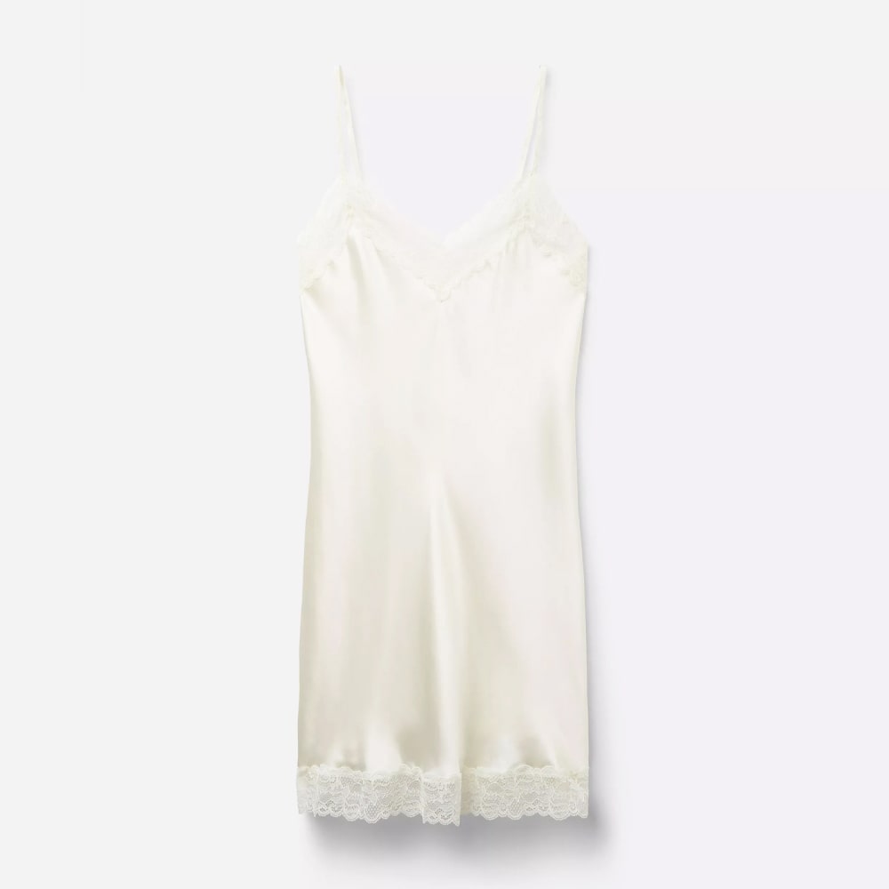 Комбинация из шелка с кружевной вставкой