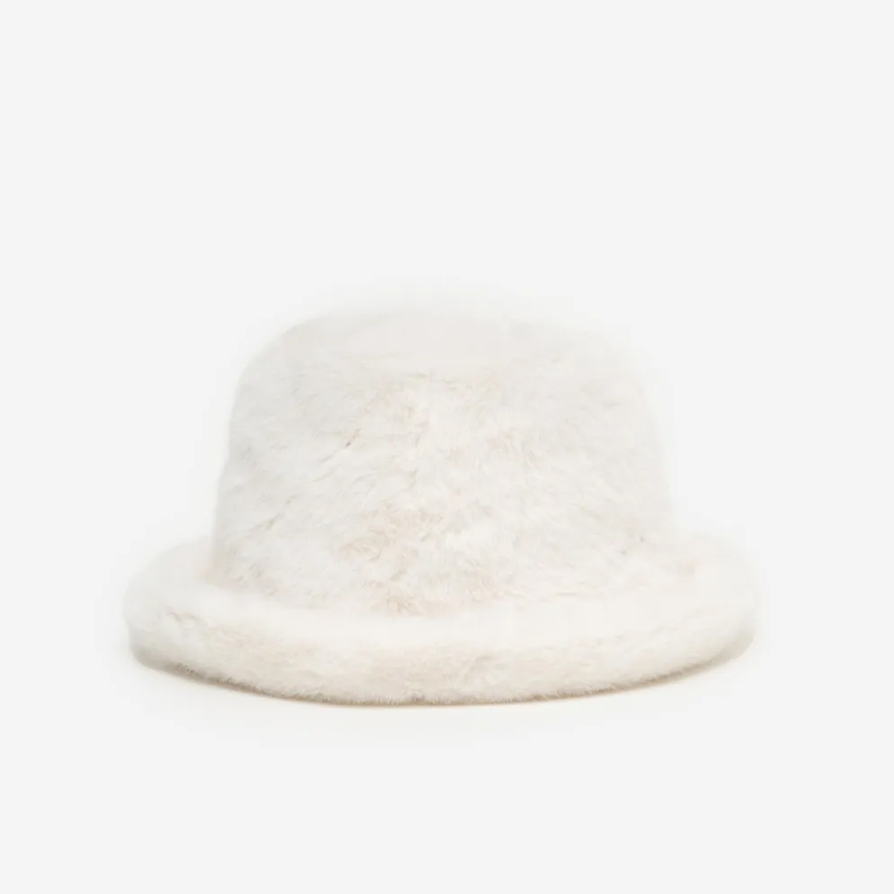 Меховая панама