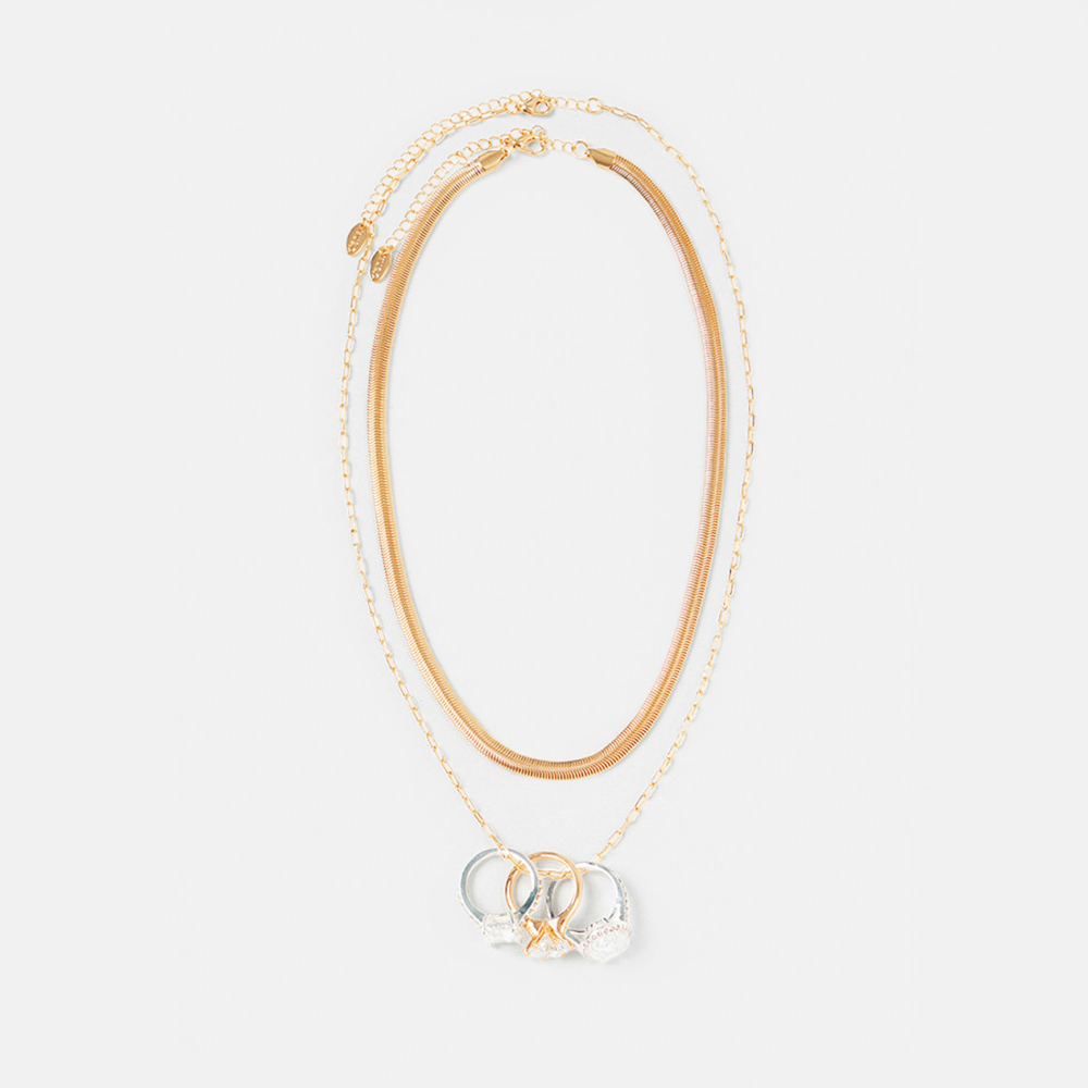 Колье с тремя кольцами